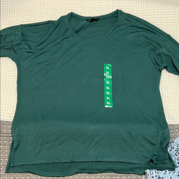 Banana Republic long sleeve relaxed scoop neck blouse Green XL - Picture 3 of 4